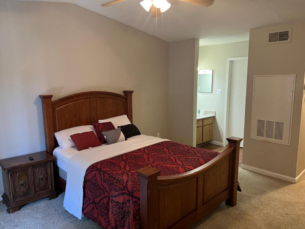 Lovely 1-Bedroom Townhome With Nice Amenities Houston Exteriér fotografie